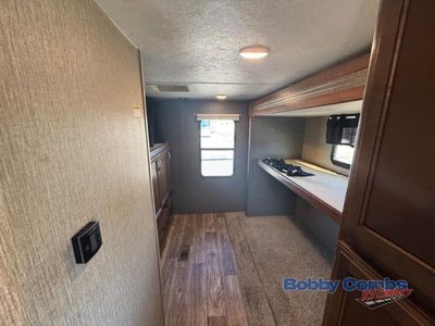 2018 Keystone RV Passport — photo 10 view