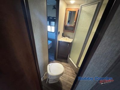 2018 Keystone RV Passport — photo 15 view