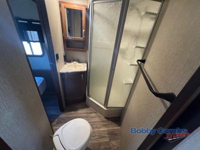 2018 Keystone RV Passport — photo 16 view