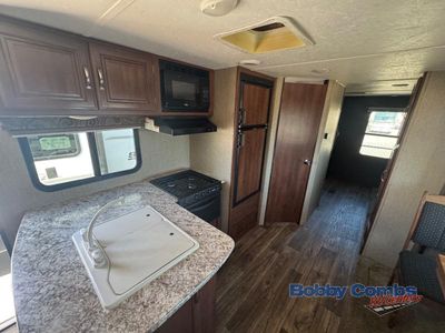 2018 Keystone RV Passport — photo 14 view