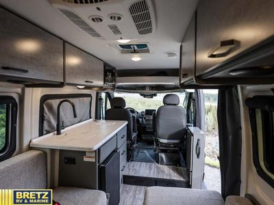 2026 Thor Motor Coach Tellaro Sport — photo 19 view