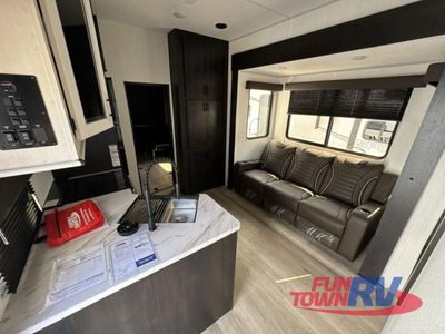2025 Forest River RV Vengeance Rogue SUT — photo 16 view