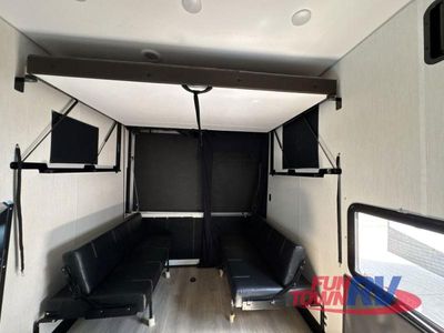 2025 Forest River RV Vengeance Rogue SUT — photo 35 view
