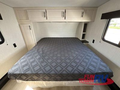 2025 Forest River RV Vengeance Rogue SUT — photo 34 view