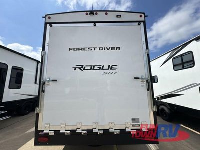 2025 Forest River RV Vengeance Rogue SUT — photo 14 view