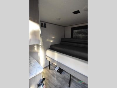 2023 Coleman Rubicon — photo 16 view