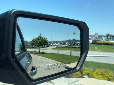 2026 Chevrolet Colorado — photo 15 view