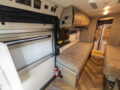 2026 Winnebago TRAVATO - Photo 12