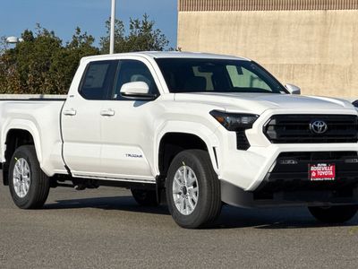 2026 Toyota Tacoma — photo 9 view