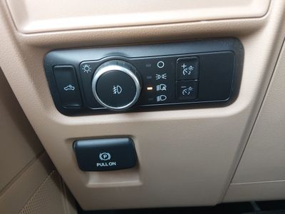 2023 Ford F-150 — photo 13 view