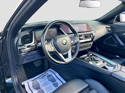 2022 BMW Z4 — photo 9 view