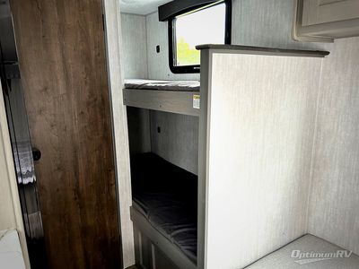 2025 Forest River Viking — photo 9 view