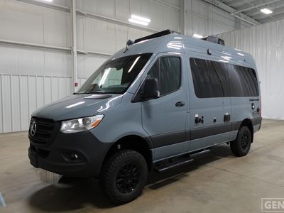 2026 Thor Motor Coach Sanctuary - Photo 2