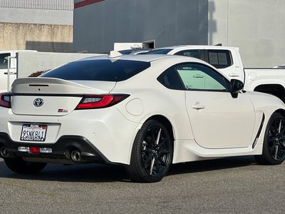 2024 Toyota GR86 - Photo 2