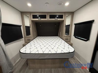 2026 Grand Design Imagine XLS - Photo 17
