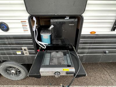 2023 Forest River RV Cherokee - Photo 10