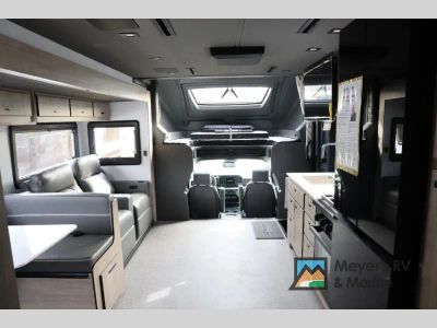 2026 Grand Design Lineage Series F - Photo 19