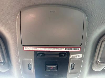 2020 Toyota Camry - Photo 17