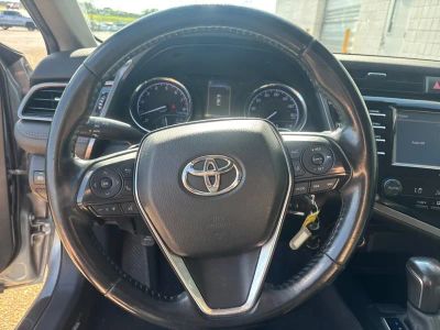 2020 Toyota Camry - Photo 19