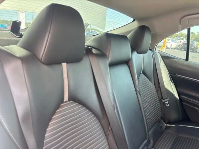 2020 Toyota Camry - Photo 27