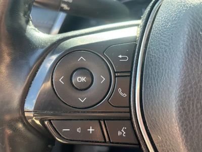 2020 Toyota Camry - Photo 20