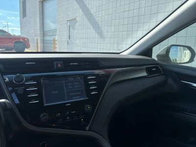 2020 Toyota Camry - Photo 16
