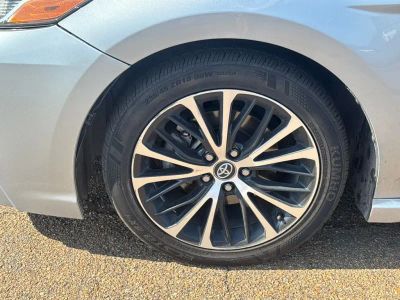 2020 Toyota Camry - Photo 25