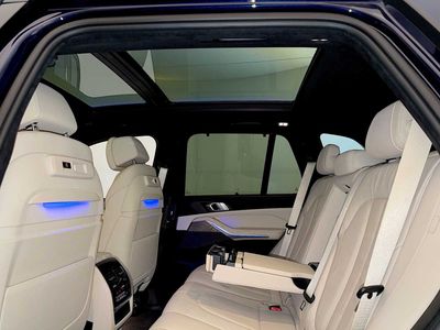 2021 BMW X5 M50i — photo 21 view
