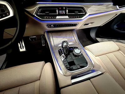 2021 BMW X5 M50i — photo 18 view