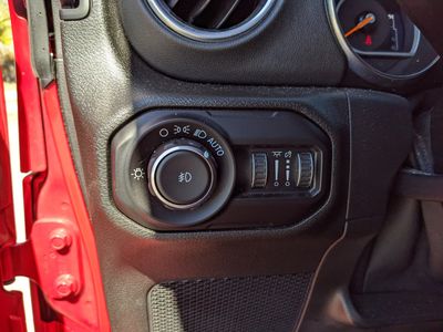 2019 Jeep Wrangler - Photo 24