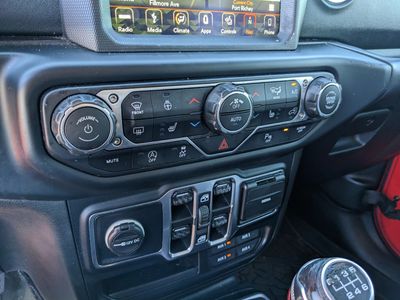 2019 Jeep Wrangler - Photo 21