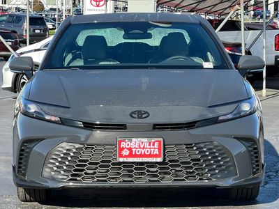 2026 Toyota Camry — photo 10 view