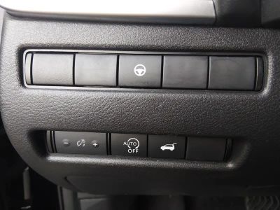 2024 Nissan Rogue — photo 13 view