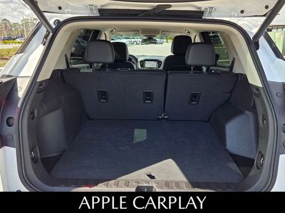 2024 GMC Terrain — photo 9 view