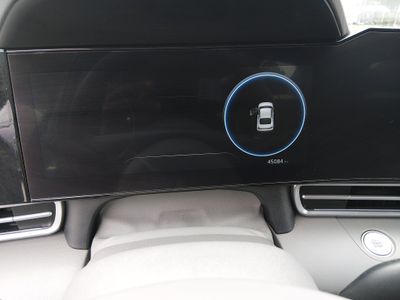 2025 Hyundai Elantra - Photo 14