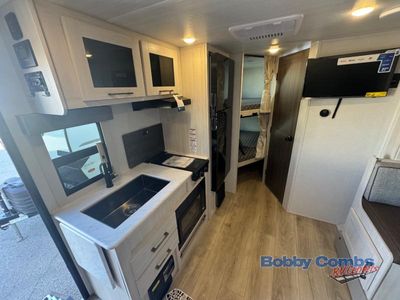 2026 Forest River RV Surveyor Legend - Photo 6