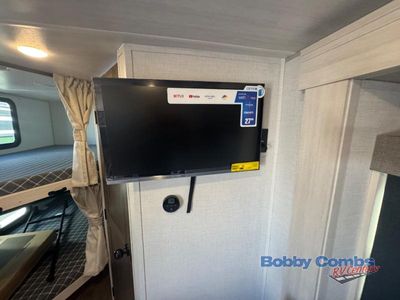 2026 Forest River RV Surveyor Legend - Photo 10