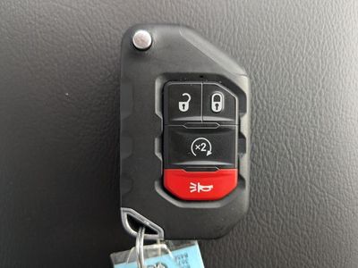 2024 Jeep Wrangler - Photo 27