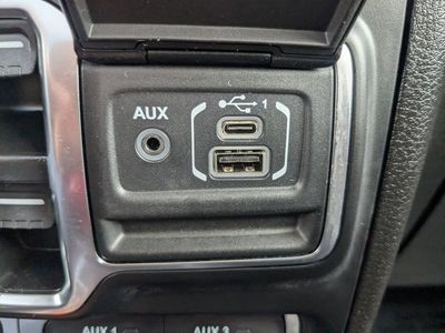 2024 Jeep Wrangler - Photo 22