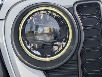 2024 Jeep Wrangler - Photo 10