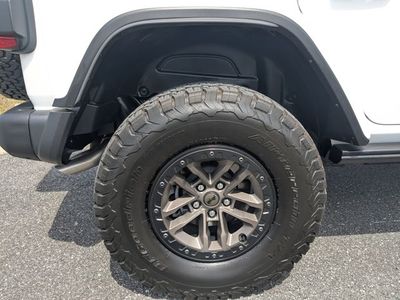 2024 Jeep Wrangler - Photo 11