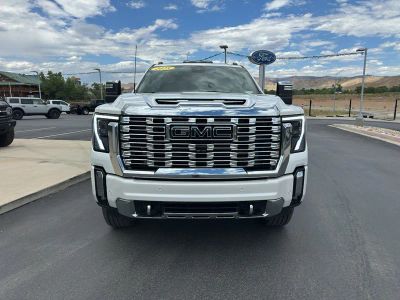 2025 GMC Sierra — side profile view