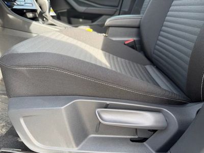 2026 Volkswagen Jetta - Photo 14