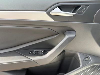 2026 Volkswagen Jetta - Photo 12