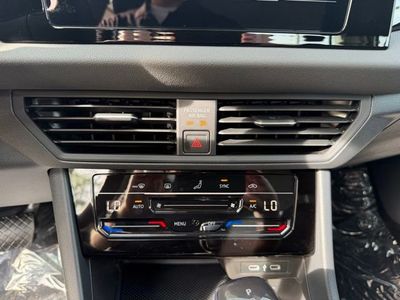 2026 Volkswagen Jetta - Photo 22