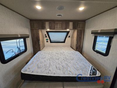 2021 Palomino Revolve - Photo 20