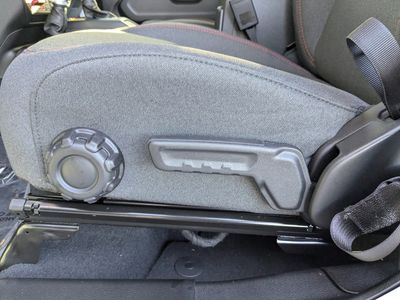 2026 Jeep Wrangler — photo 20 view