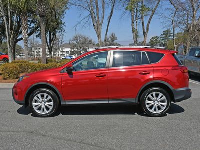 2015 Toyota RAV4 - Photo 2