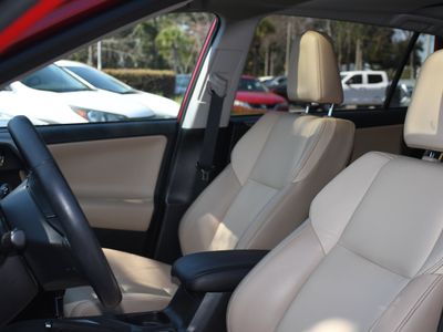 2015 Toyota RAV4 - Photo 13