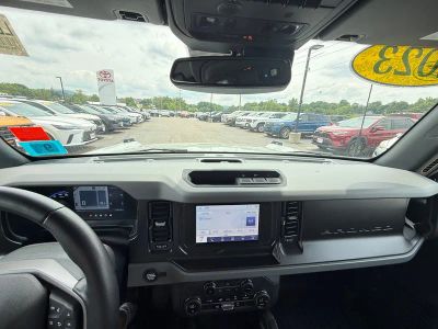 2023 Ford Bronco — side profile view